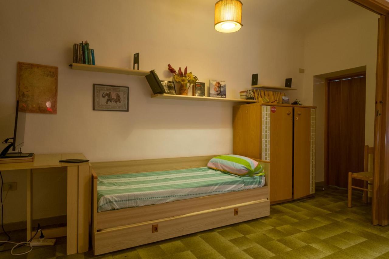 Casa Vacanze Nel Centro Storico Di Портоферрайо Экстерьер фото